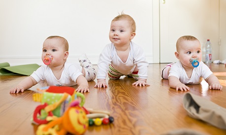 motorische entwicklung baby tragen trageberatung
